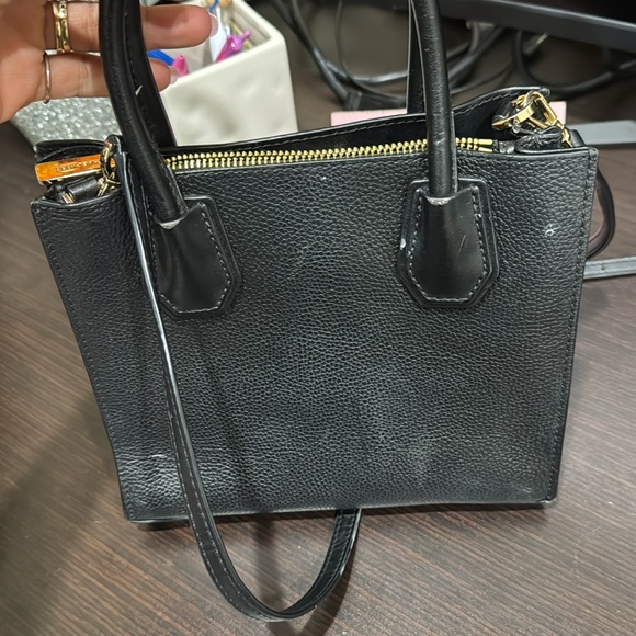 🖤MICHAEL KORS
Leather Handle Bag - Picture 8 of 9